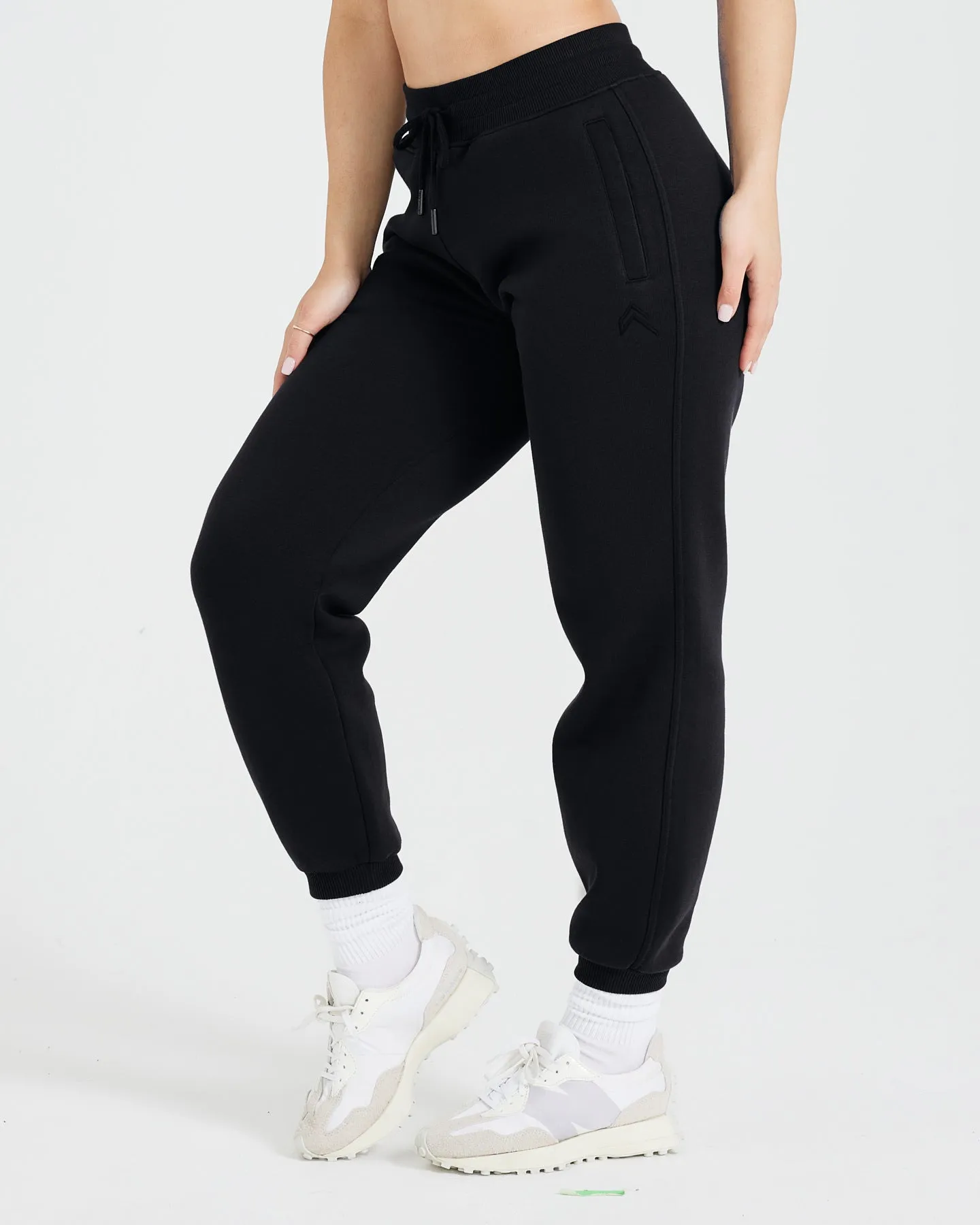 Classic Jogger | Black