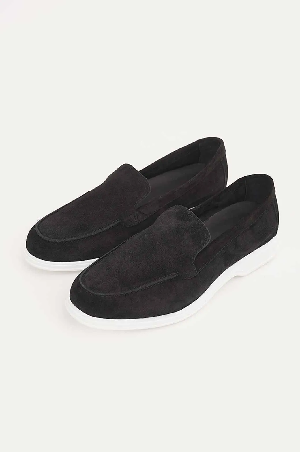 CLASSIC LEATHER SLIP-ONS